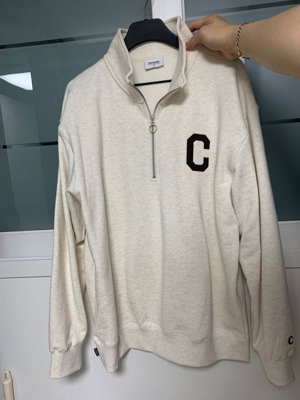 ★★COVERNAT★★ C Logo Half Zip-Up Sweatshirt Oatmeal CO230 C Logo Half Zip Sweatshirt Oatmeal - Covernat | 60% - Asian
