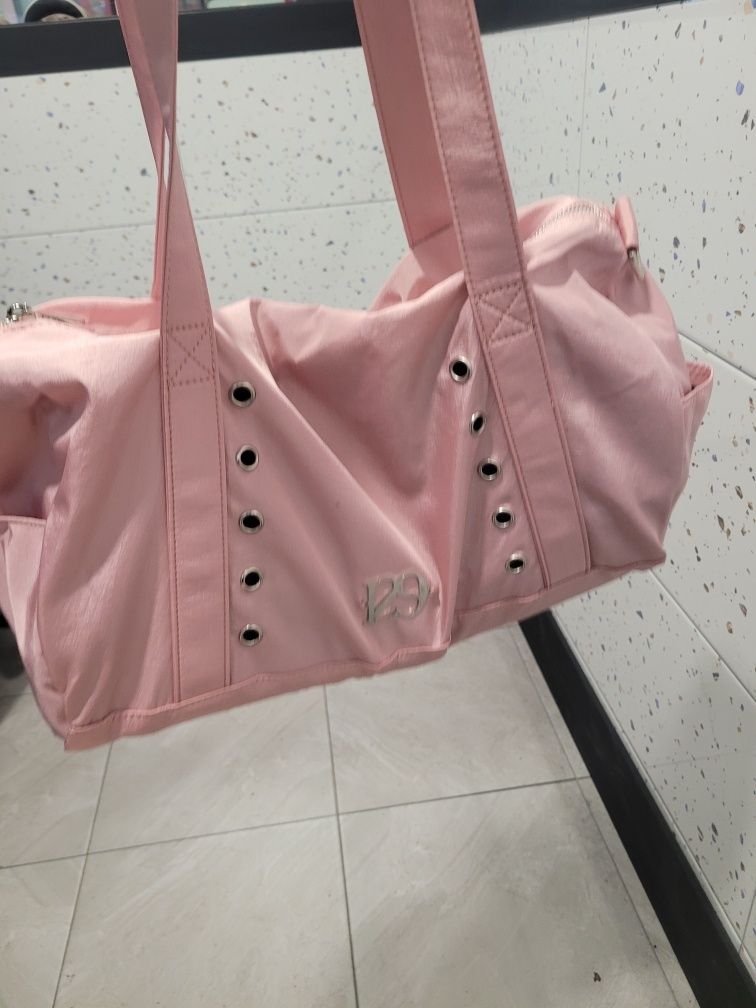 MUSINSA公式 | ILLIGO ユーティリティダッフルバッグ ピンク