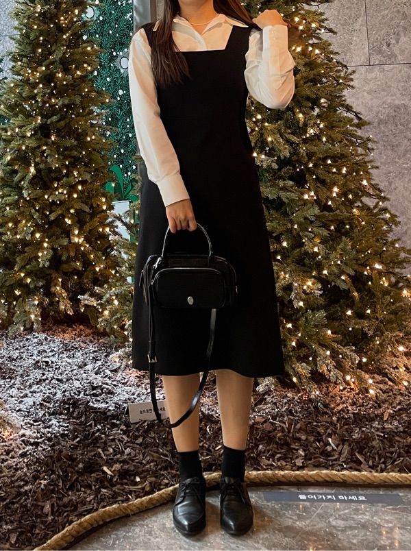 MUSINSA | OSTKAKA Knut Pocket Tote Black