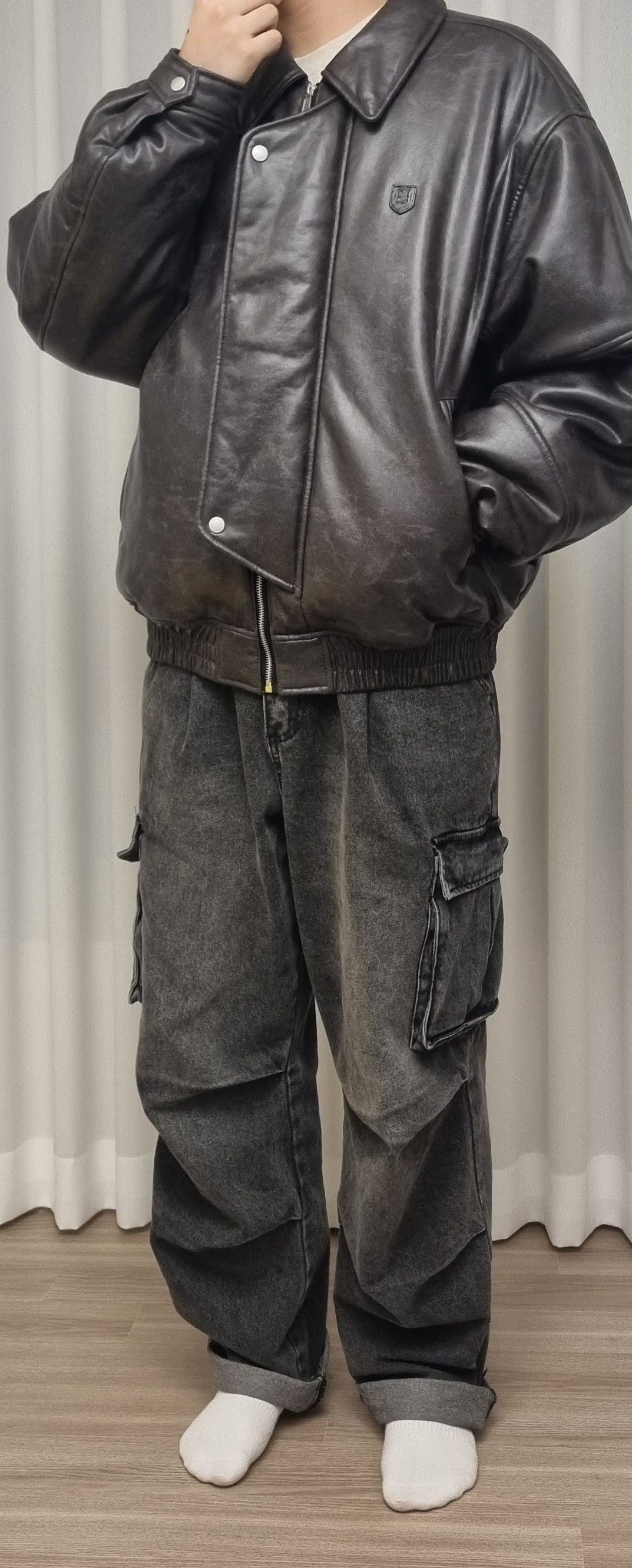 MUSINSA | ROMANTIC CROWN Crack Bomber Jacket_Black