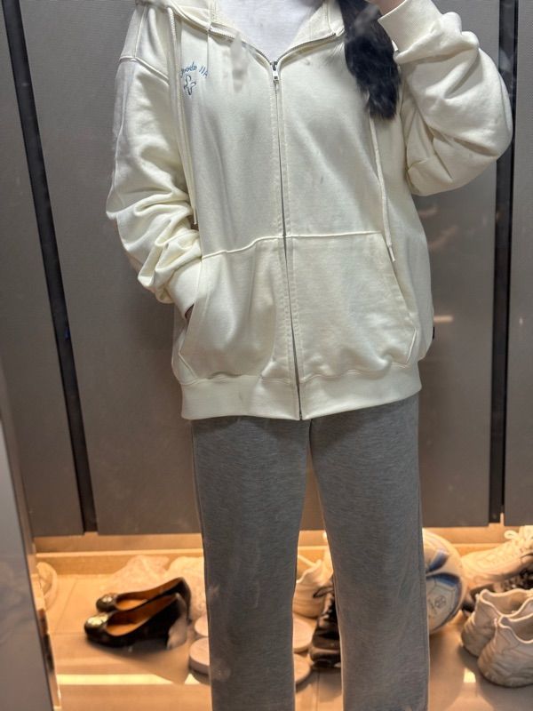 [CPGN STUDIO ]★ BRAVE CAT embroidered hoodie MUSINSA | CPGN STUDIO BRAVE CAT embroidered hoodie cream