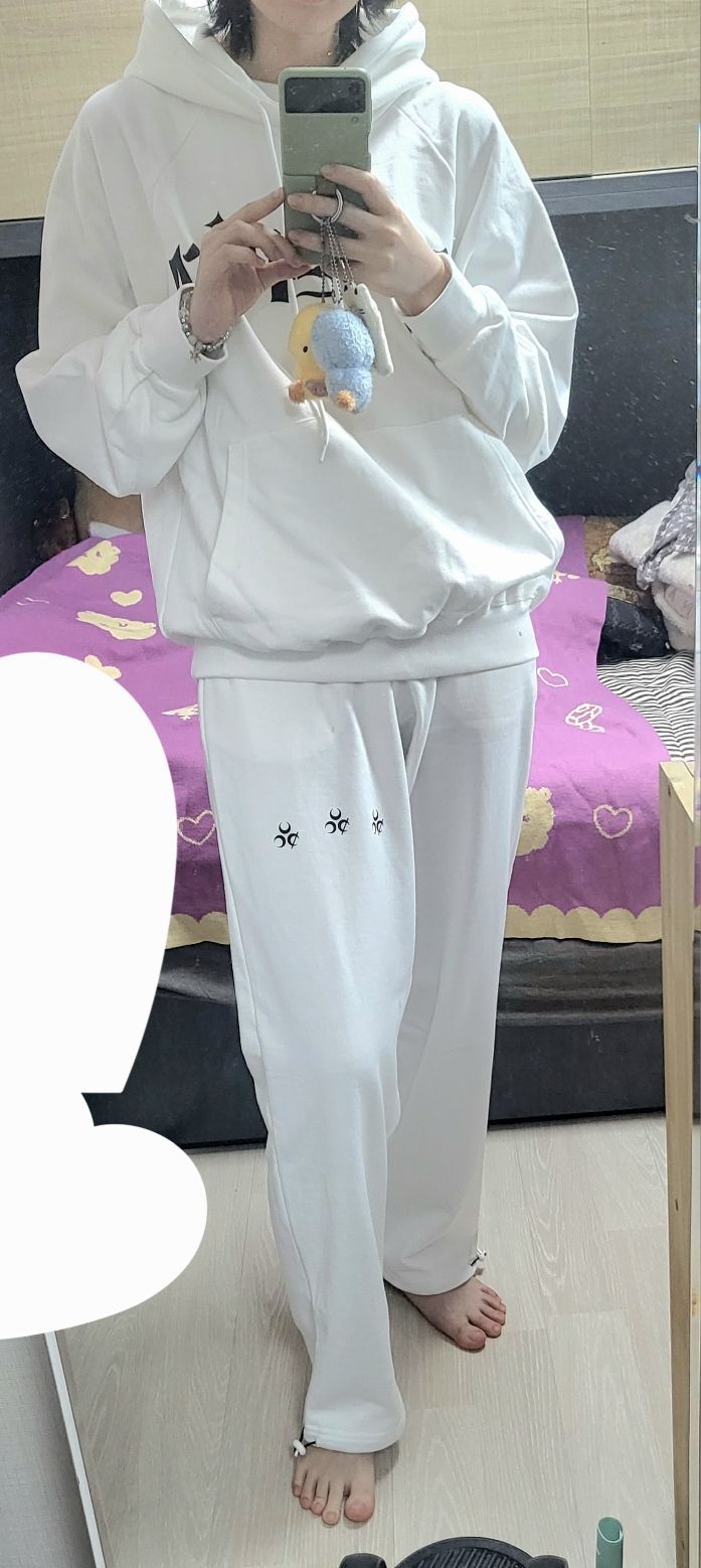 MUSINSA公式 | DAUSPICE Logo Hoodie White