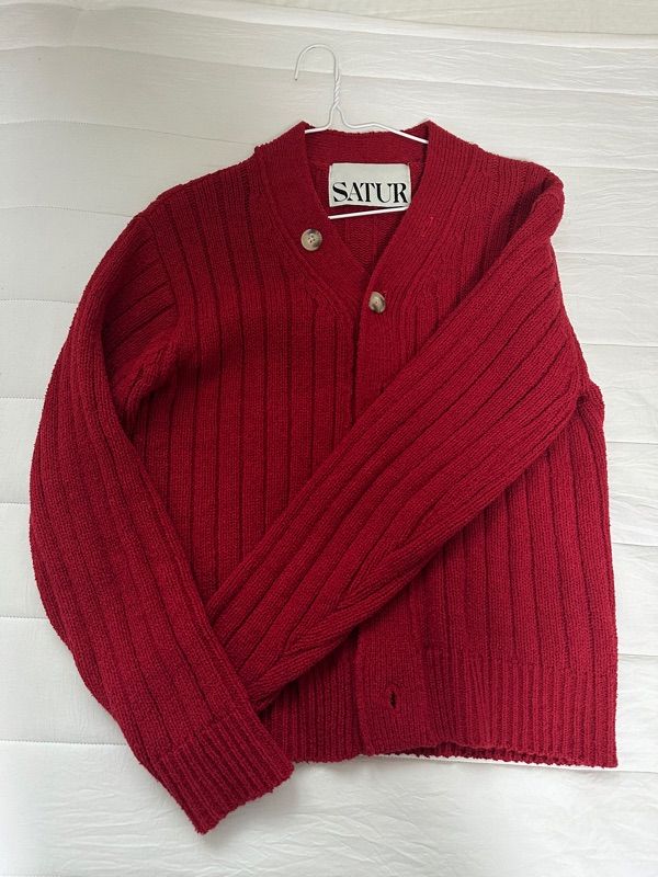 SATUR カーディガン　burgundy red 韓国 SATUR カーディガン burgundy red 韓国 SATUR カーディガン