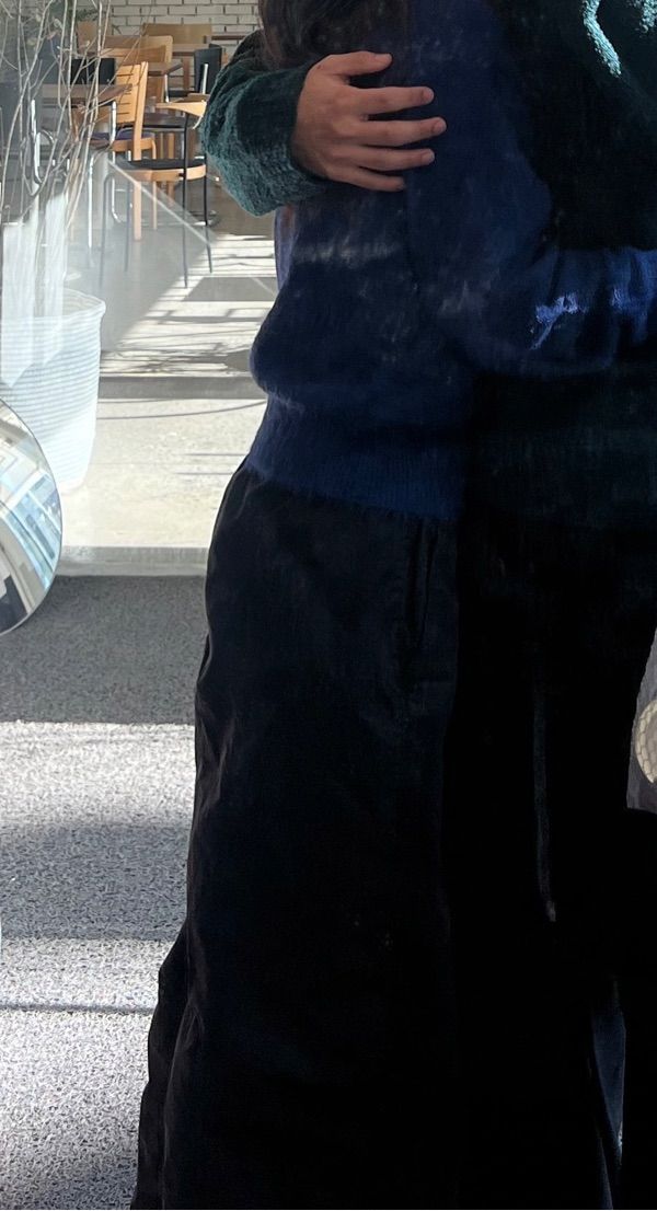 MUSINSA公式 | AEAE Flashed Cats Angora Knit -[BLUE NAVY]