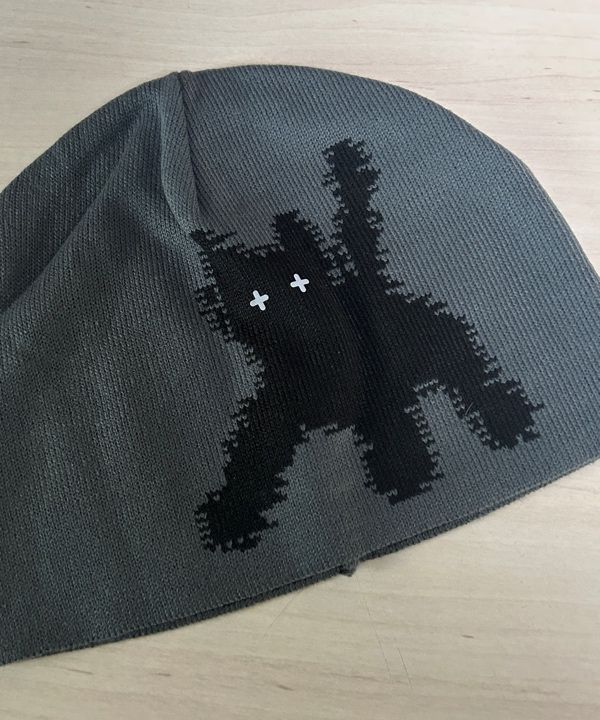 MUSINSA | AEAE Flashed Cats Eye Beanie - [BLACK]