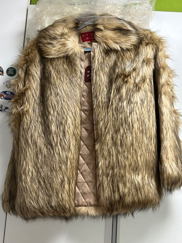 MUSINSA | BITTERCELLS Eco fur jacket (over fit) - beige