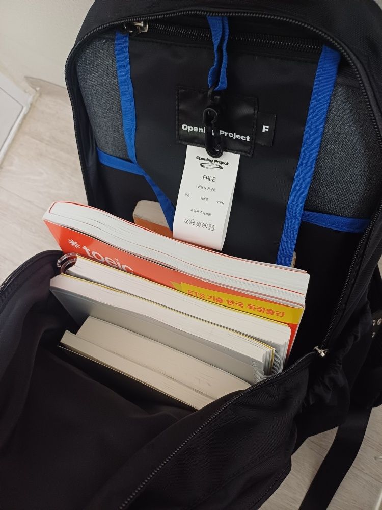 Opening Project ブラックリュック OPENING PROJECT】MESH POCKET RUNNER BAG - BLACK (Opening Project