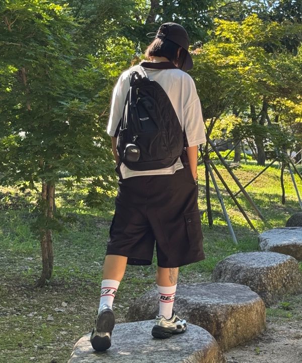 MUSINSA公式 | OPENING PROJECT Essential Crossbody Bag - Black