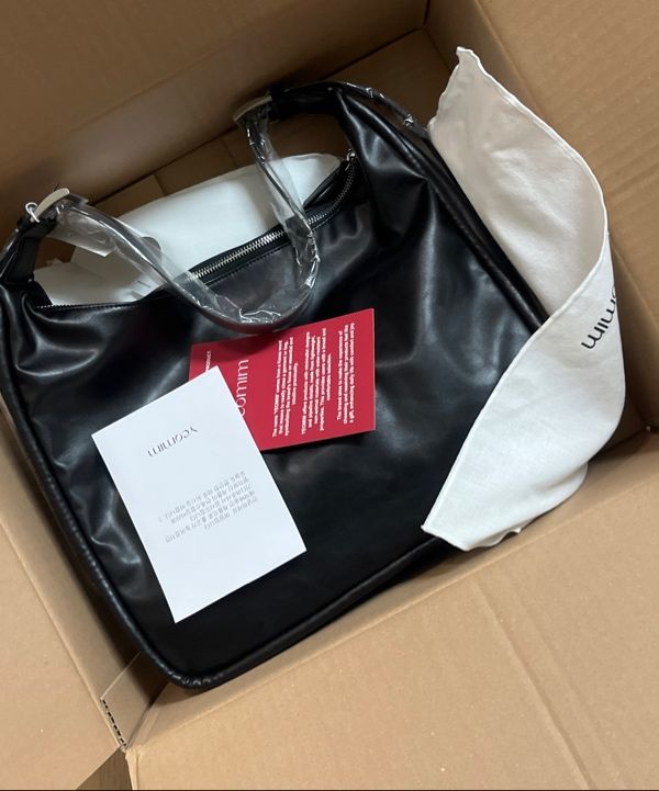 MUSINSA公式 | YEOMIM belted ridge bag - black