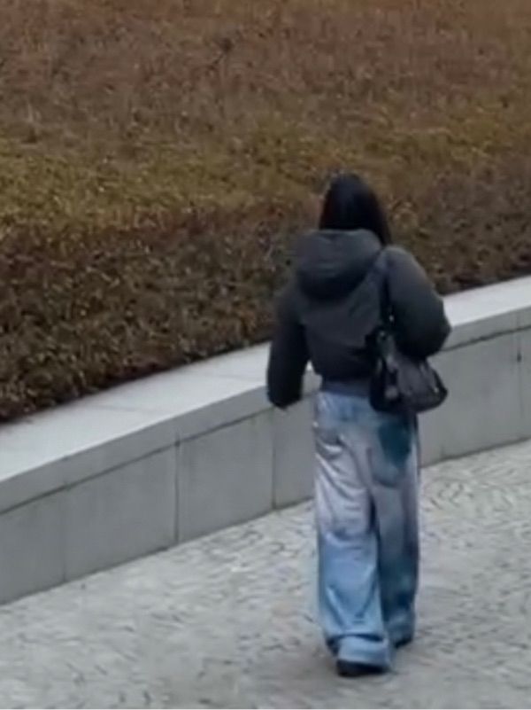 MUSINSA | GLOWNY BOUNDERLESS DOWN PUFFER JACKET (CHARCOAL)