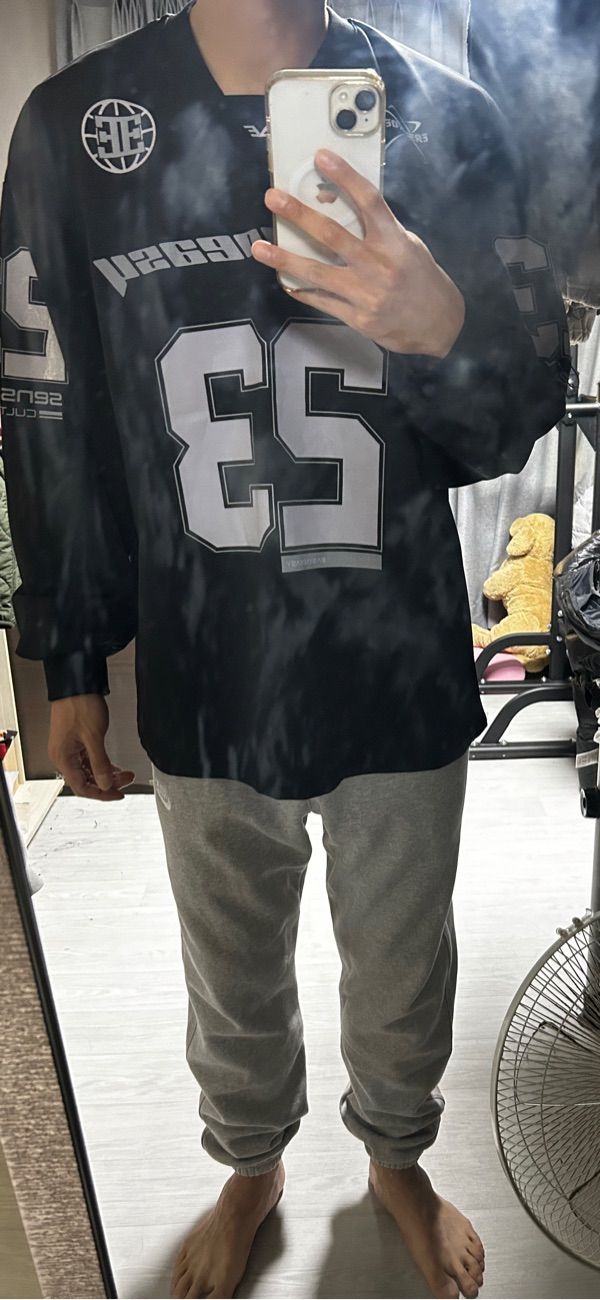 MUSINSA公式 | EASY NO EASY Long Sleeve Football Jersey - Black