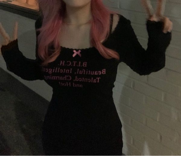 ★韓国人気★BADBLOOD★Charming & Hot Long Sleeve Loose Fit MUSINSA | BADBLOOD Charming & Hot Long Sleeve Loose Fit – Pink