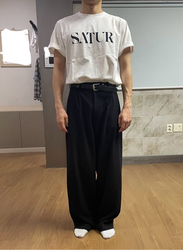Tシャツ・カットソー SATUR Classic Letter Logo Short Sleeve T-Shirt Classic Black MUSINSA | SATUR Classic Logo Short Sleeve T-Shirt Classic Black