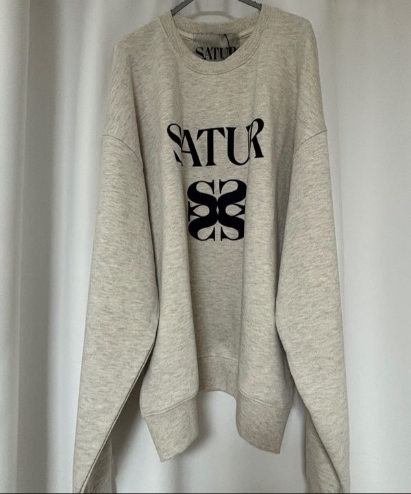 MUSINSA公式 | SATUR Classic logo sweatshirt melange ivory