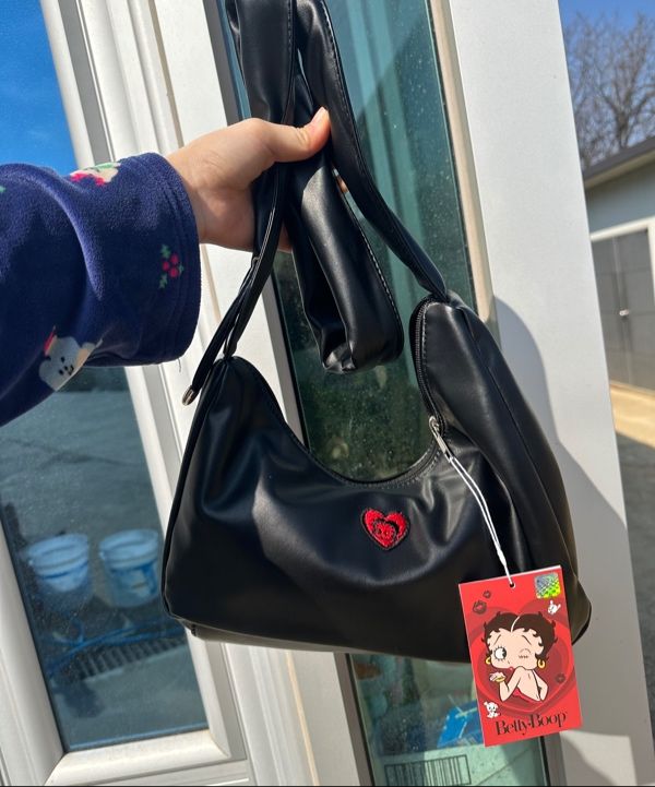 ショルダーバッグ・ポシェット [ULKIN CANVAS]Bettyboop Leather String Shirring Shoulder Bag org.jpg