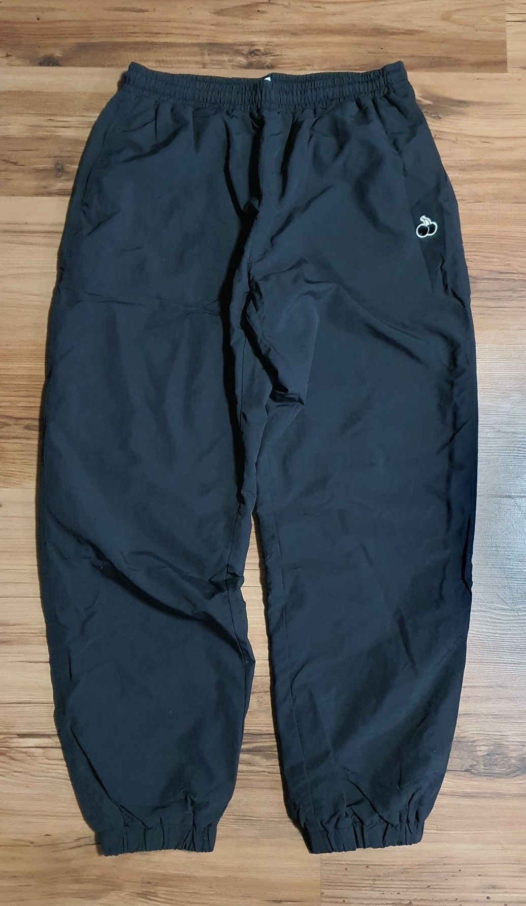 ☆送料・関税込☆KIRSH★UNI MONO CHERRY NAPPING JOGGER PANTS MUSINSA | KIRSH Small Cherry Jogger Pants [White]