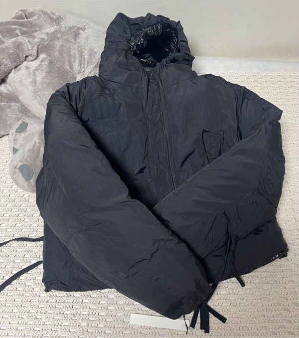 MUSINSA | PARTIMENTO WOMEN Reversible Shirring Hooded Puffer