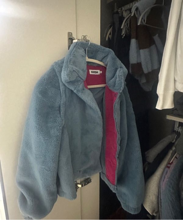 MUSINSA | KIRSH Pocket point two-way cropped fur jacket [blue]