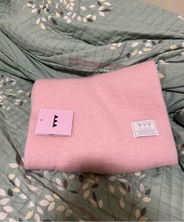 MUSINSA公式 | VVV Basic Big Muffler _ Pink