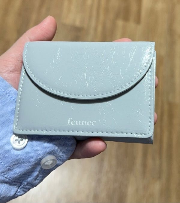 ◇Fennec◇ CRINKLE HALFMOON MINI WALLET MID GREY MUSINSA公式 | fennec CRINKLE HALFMOON MINI WALLET - MID GRAY