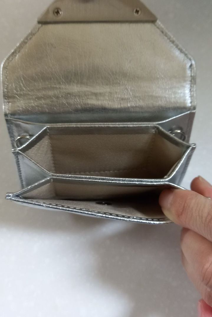【無料配送】 ◆Fennec◆ CRINKLE TRIANGLE QUILTING POCKET D MUSINSA公式 | fennec CRINKLE TRIANGLE QUILTING POCKET D - SILVER