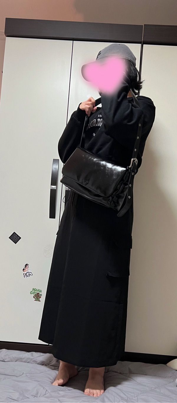 【VVV】Heart mirror padded shoulder cross bag Designer fashion, Seoul-fully created | W Concept