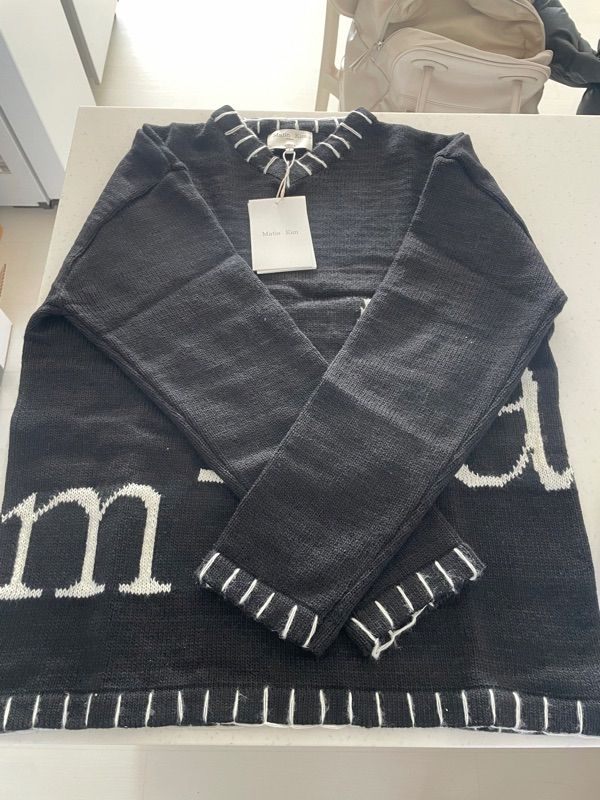 MUSINSA公式 | MATIN KIM MATIN BIG LOGO STITCH KNIT PULLOVER IN BLACK