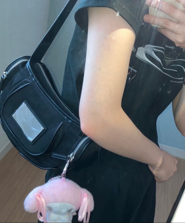 MUSINSA | MATIN KIM MADELEINE ROUND BAG IN BLACK