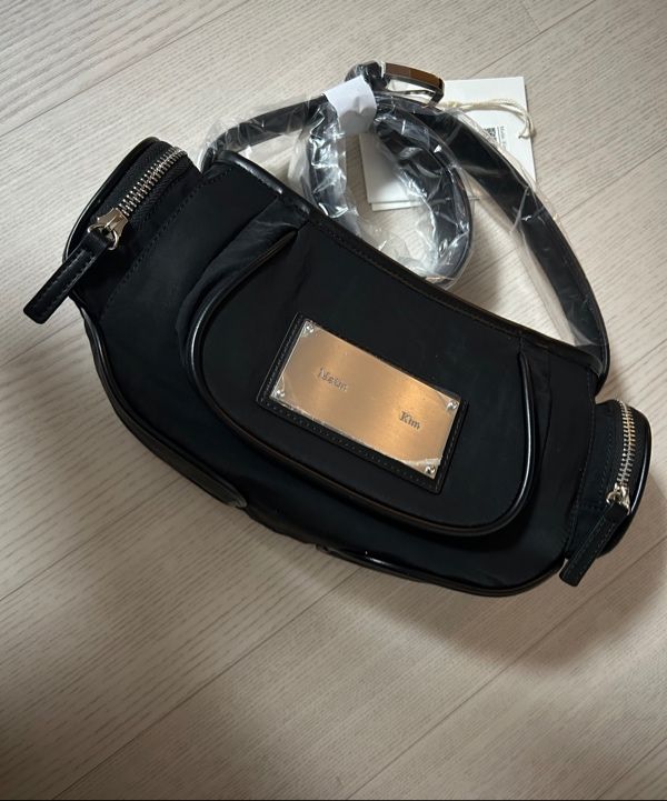 MUSINSA | MATIN KIM MADELEINE ROUND BAG IN BLACK