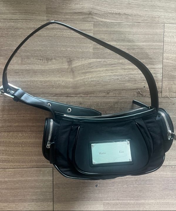 MUSINSA | MATIN KIM MADELEINE ROUND BAG IN BLACK