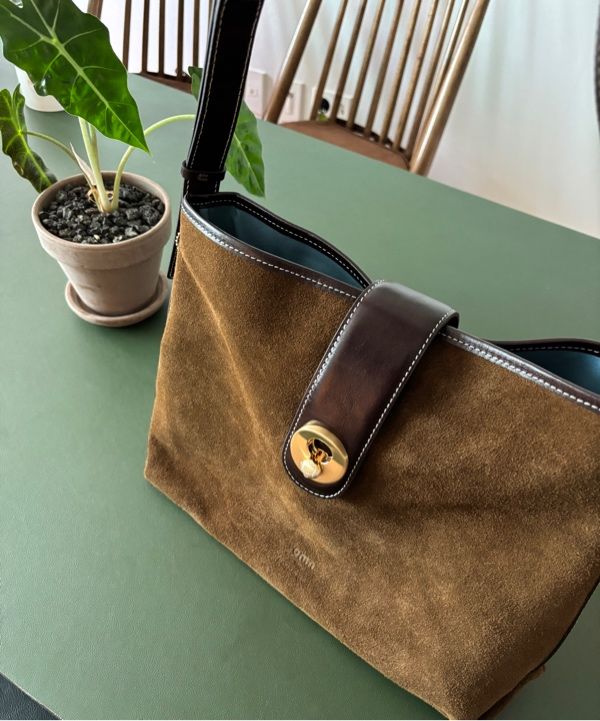 MUSINSA | OMNIPOTENT momentum tote bag [suede brown]