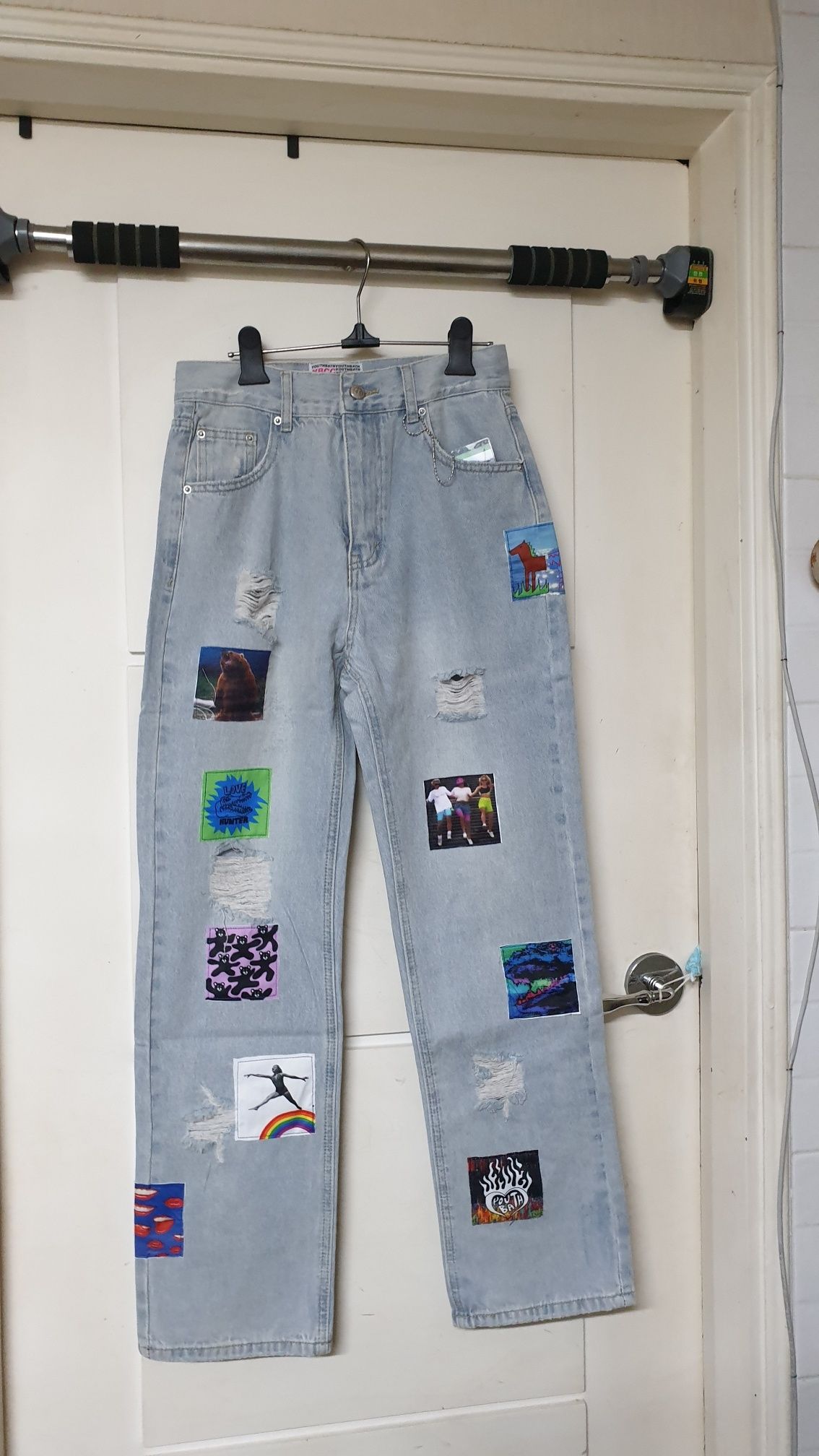 YOUTHBATH★韓国★男女兼用★人気★SQUARE STICKER DENIM PANTS YOUTHBATH☆韓国☆男女兼用☆人気☆SQUARE STICKER DENIM PANTS