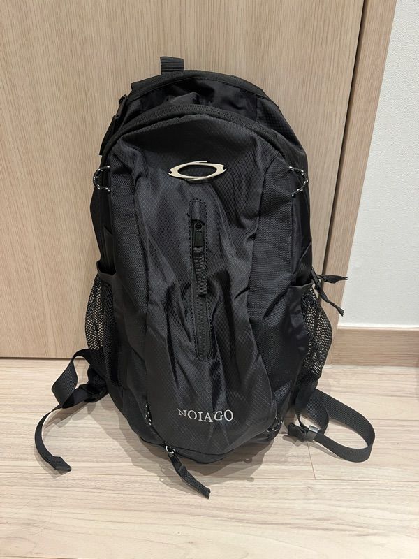 NOIAGO ノイアゴ　Symbol Logo Backpack Black NOIAGO ノイアゴ Symbol Logo Backpack Black Amazon.co.jp
