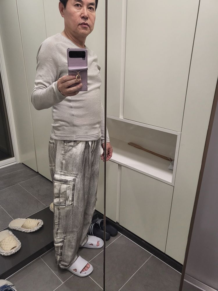 MUSINSA | NOT4NERD Dirty Wash Multi Cargo Denim Pants - White