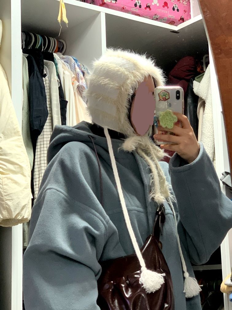 MUSINSA | TYPESERVICE Strap Fur Hat [Ivory]