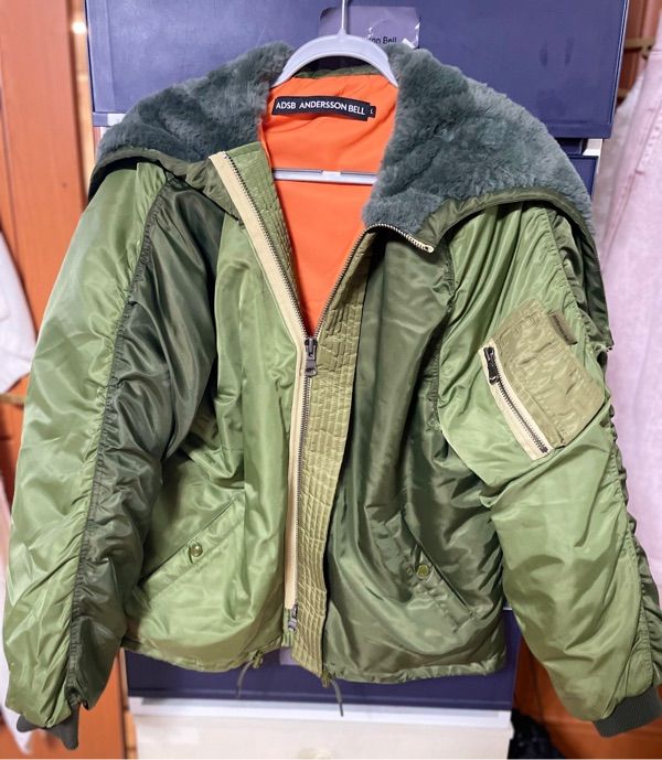 MUSINSA公式 | ANDERSSON BELL Unisex N2B bomber jacket awa566u(KHAKI)