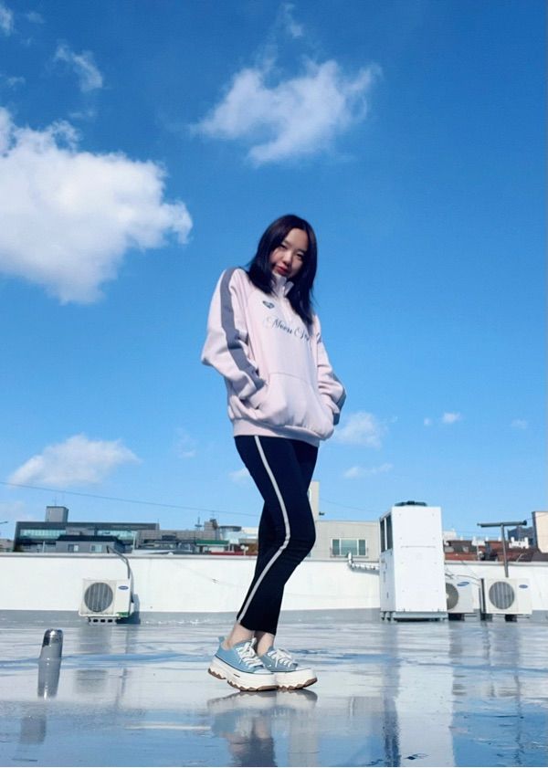 ◆MOON FAIRY MF FAIRY ユニフォームハーフジップアップ/2色◆ MUSINSA公式 | MOON FAIRY MF Fairy Uniform Half Zip-Up - Pink