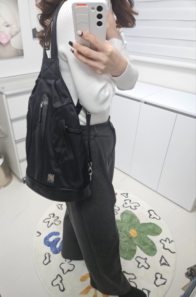 バックパック・リュック SATUR Zipcore 3Way Slingback Midnight Black SATUR Zipcore 3Way Slingback Midnight Black (SATUR/バック