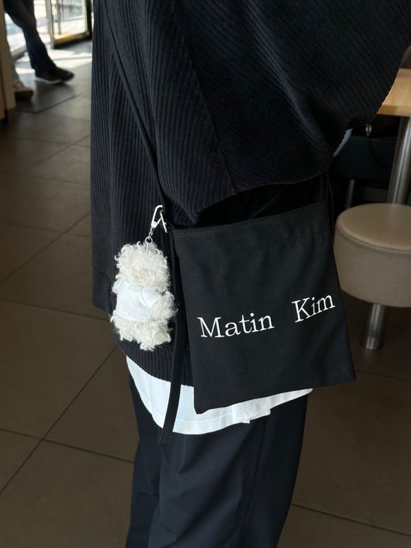 【MATIN KIM】完売品先行再入荷 MATIN MESSENGER ECOBAG MUSINSA | MATIN KIM MATIN MESSENGER ECOBAG IN IVORY