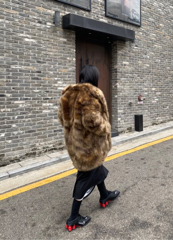 MUSINSA公式 | PARTIMENTO WOMEN ヘアリー ハイネックファーコート_