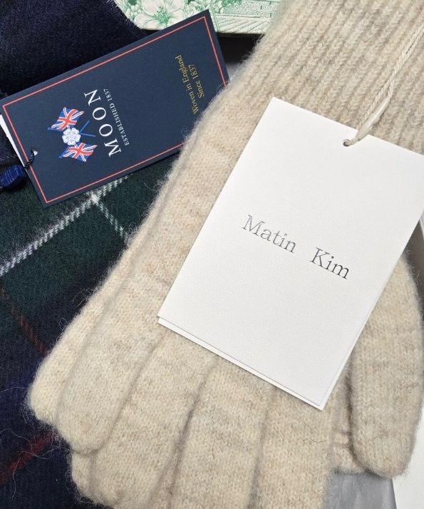 ★MATIN KIM ★FINGER HOLE LONG GLOVES MUSINSA | MATIN KIM FINGER HOLE LONG GLOVES IN BLACK