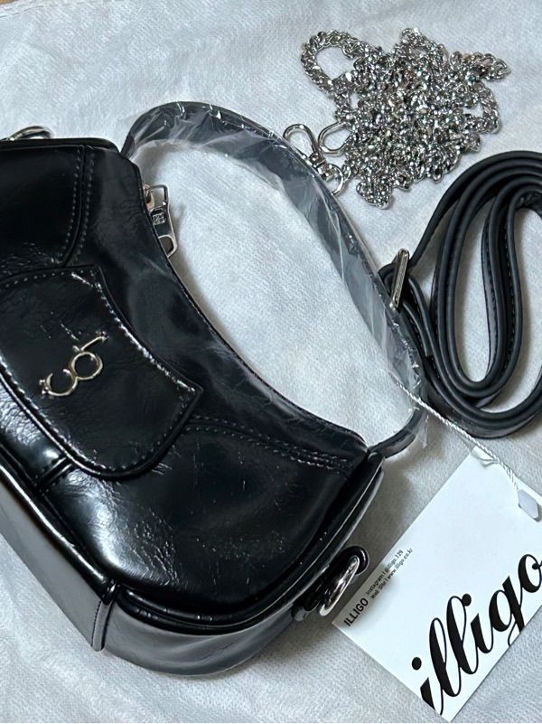 MUSINSA | ILLIGO Signature mini bag black