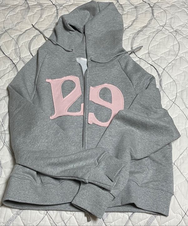 MUSINSA | ILLIGO 129 Logo Patch Hooded Zip-Up