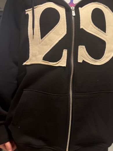 MUSINSA | ILLIGO 129 Logo Patch Hooded Zip-Up