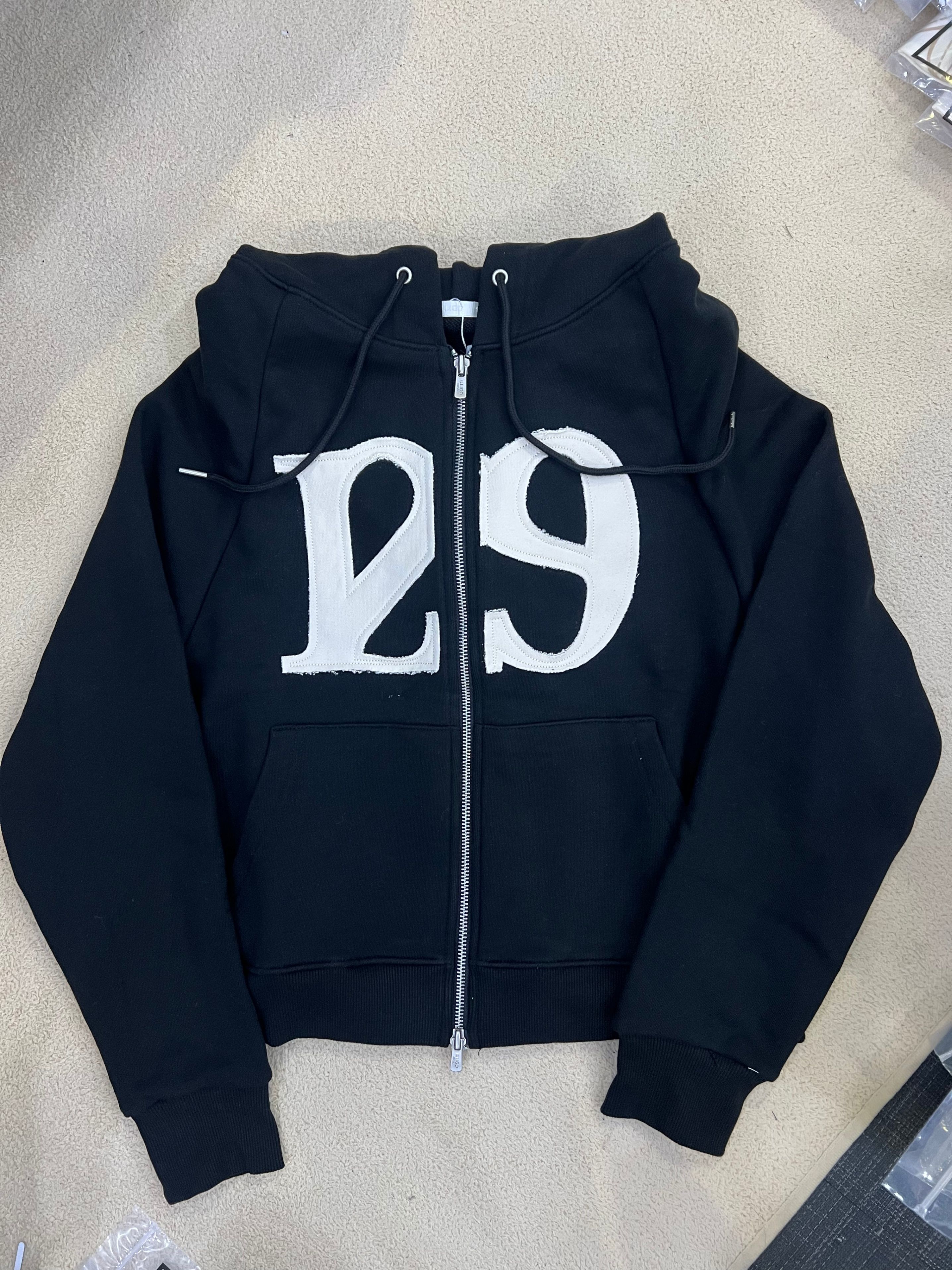 トップス ILLIGO 129 Logo Patch Hooded Zip-Up MUSINSA | ILLIGO 129 Logo Patch Hooded Zip-Up