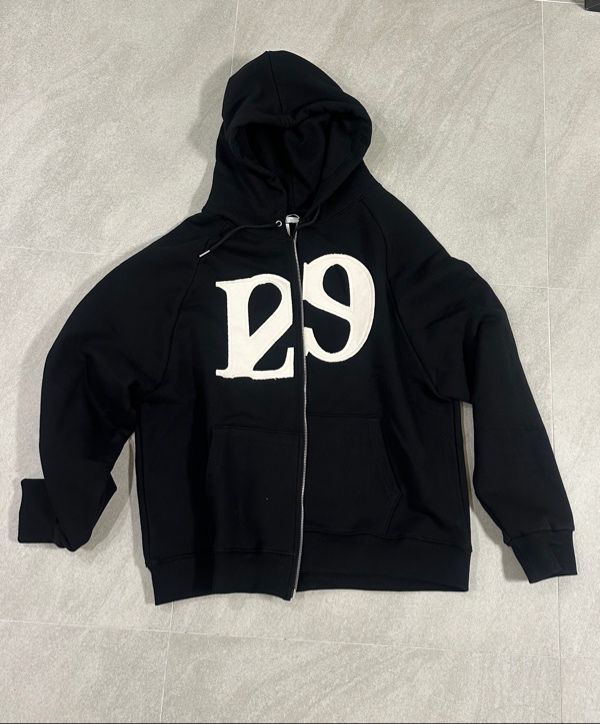 MUSINSA | ILLIGO 129 Logo Patch Hooded Zip-Up