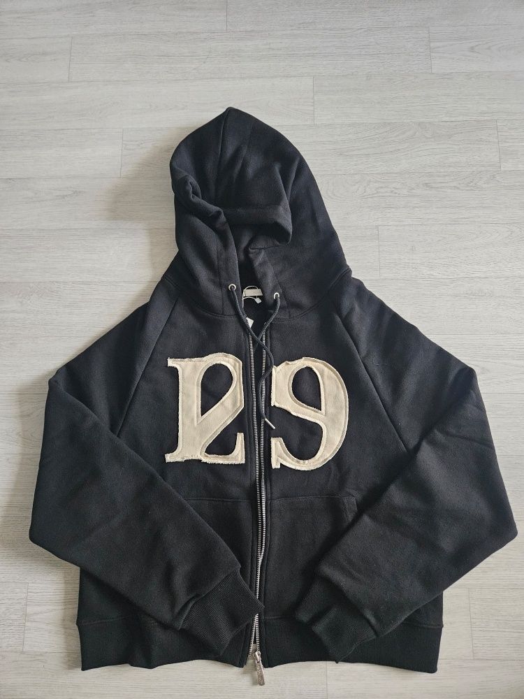 MUSINSA | ILLIGO 129 Logo Patch Hooded Zip-Up