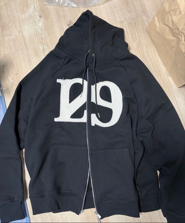 MUSINSA | ILLIGO 129 Logo Patch Hooded Zip-Up