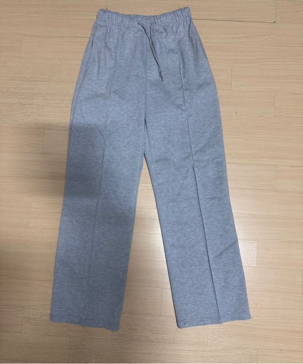 MUSINSA | TURTLEBACK Pintuck semi-wide straight-fit training