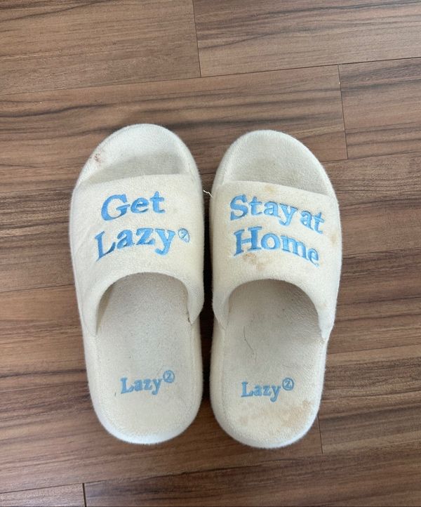 MUSINSA | LAZYZ Stay Platform Room Shoes (4 colors)